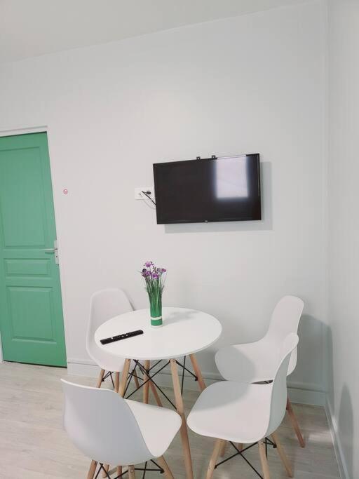 Appartement Proche St Denis "Appart 3" Pierrefitte-sur-Seine Exterior foto